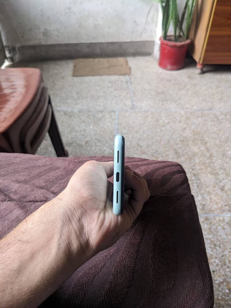 Google Pixel 5 5