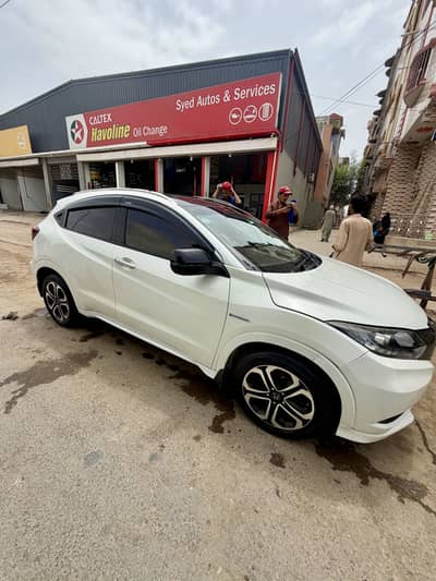Honda Vezel 2015