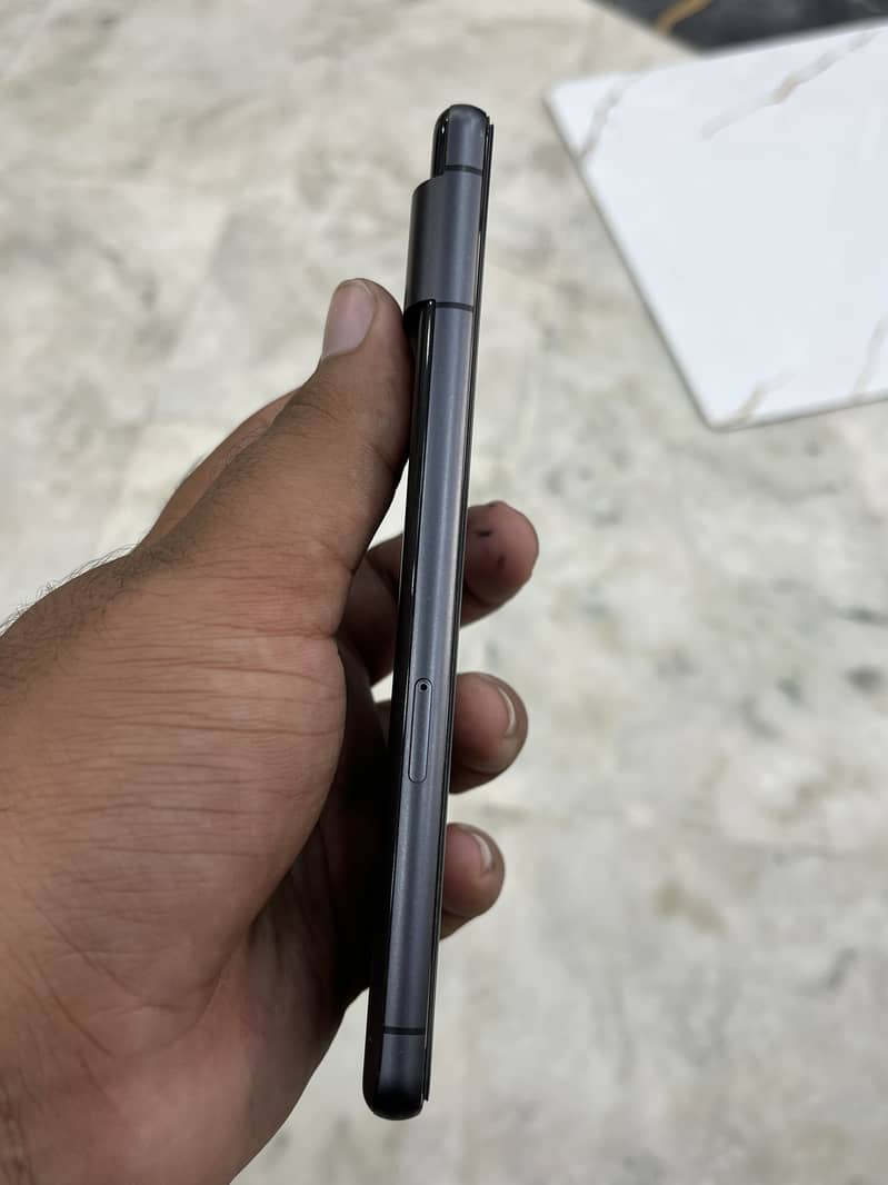 Google Pixel 7 5