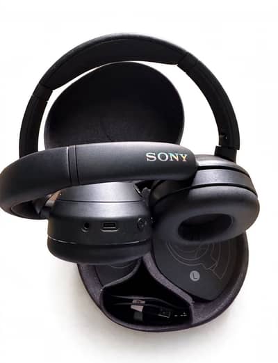 Sony ULT 900N