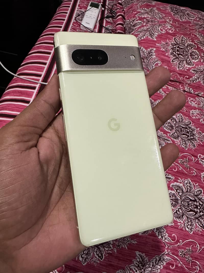 Google Pixel 7 0