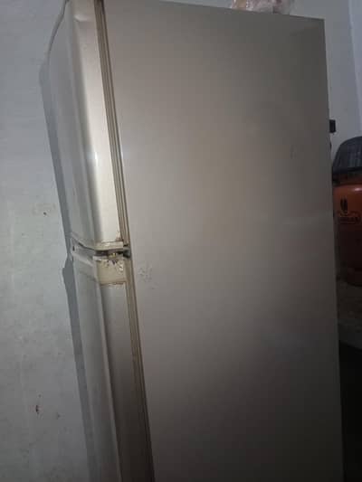 Dawlance Refrigerator