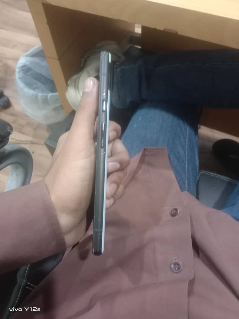 Google Pixel 6 4