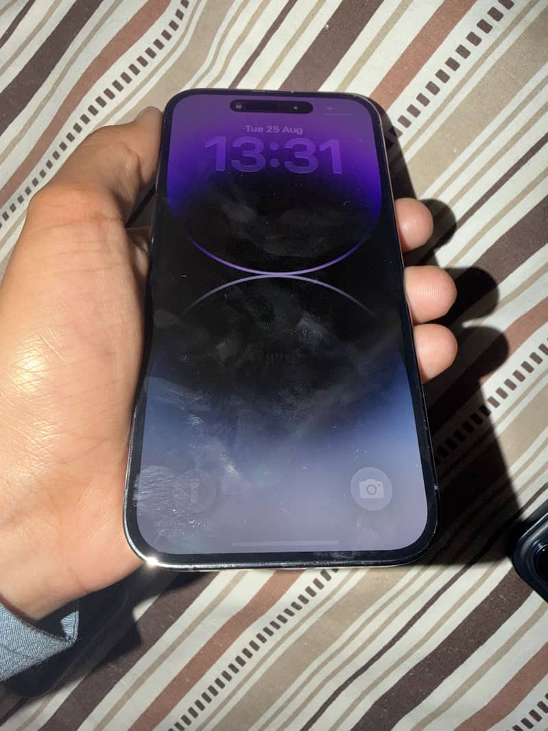 Apple iPhone 14 Pro 2