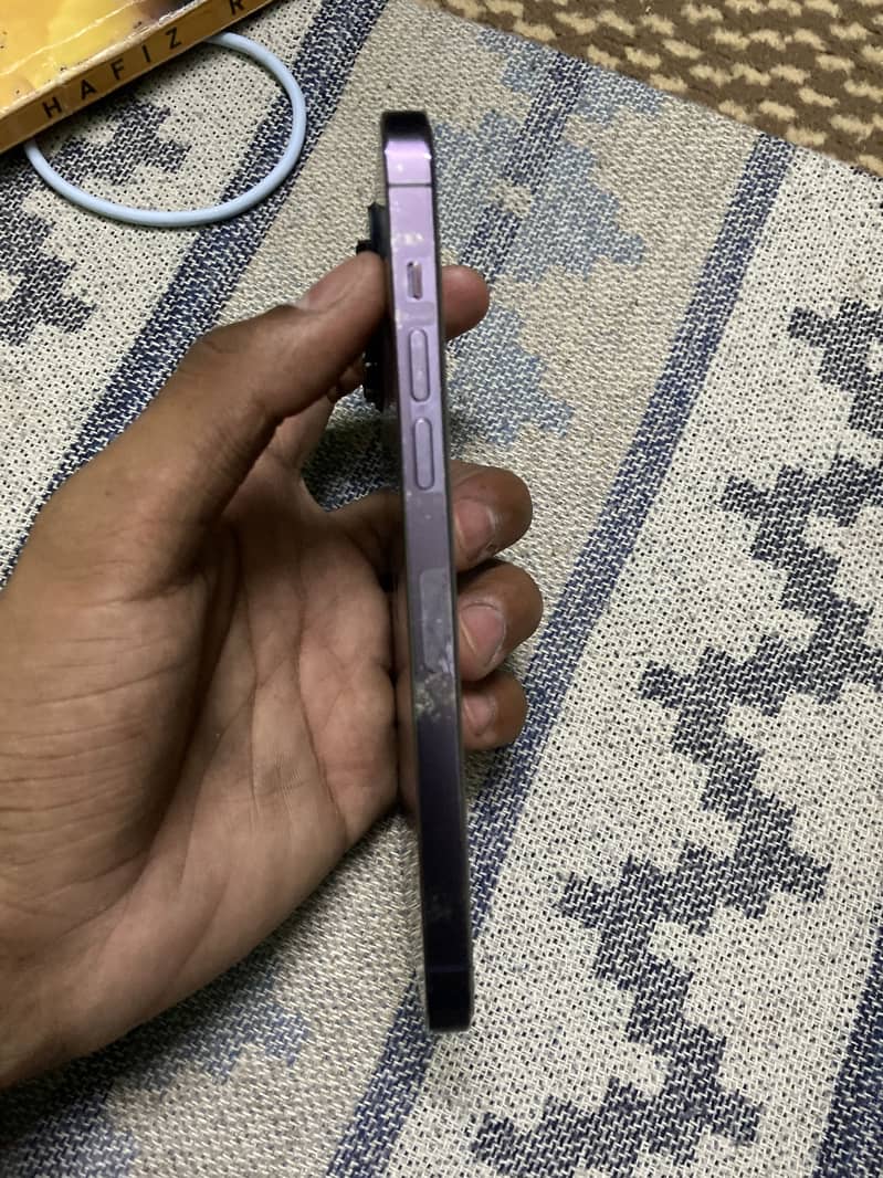 Apple iPhone 14 Pro Max 2
