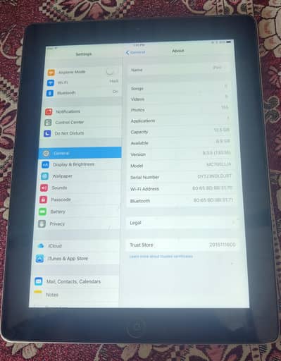 Apple ipad  16gbgb good  camera result sath data cabkl hai