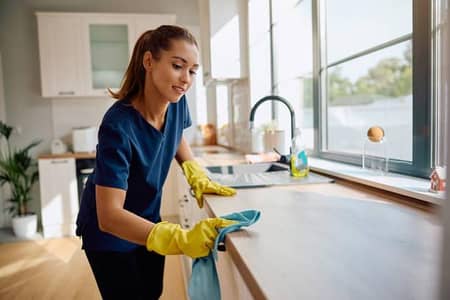 job required hai maid ki 24 hour time ps dor rahin