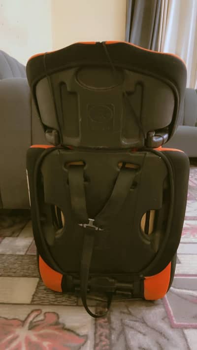 Car seat 2in 1 can be used as bed also
