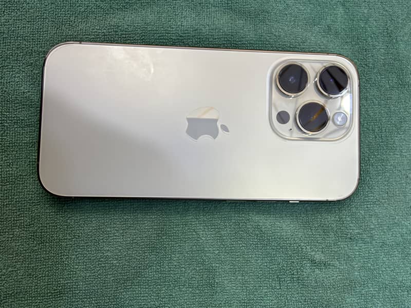 Apple iPhone 14 Pro 3