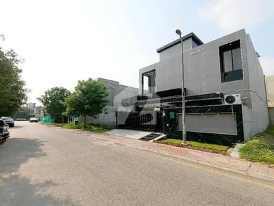 luxury house