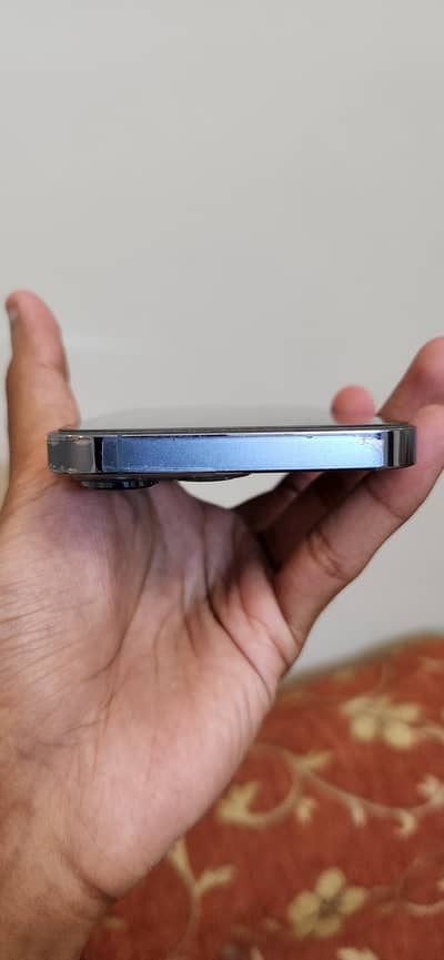 Apple iPhone 13 Pro