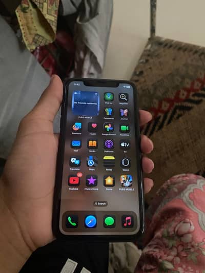 Apple iPhone 11