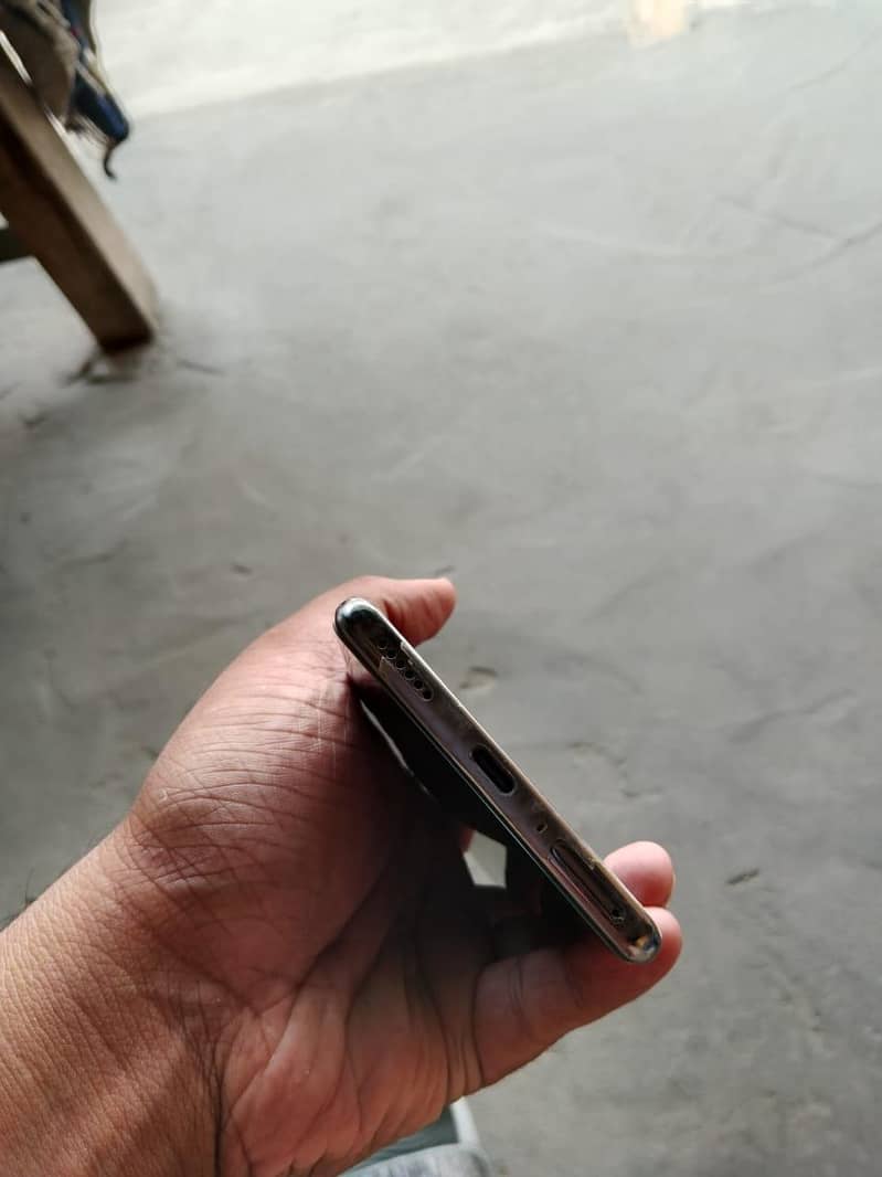 Tecno CAMON 40 Pro 5