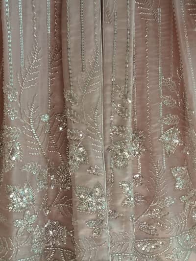 Beautiful and elegant dress, perfect for weddings, walima events, part