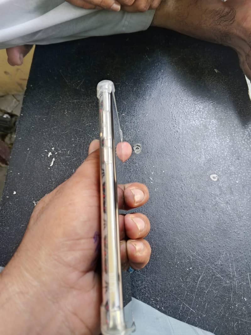 Samsung Mobile Note 8 4