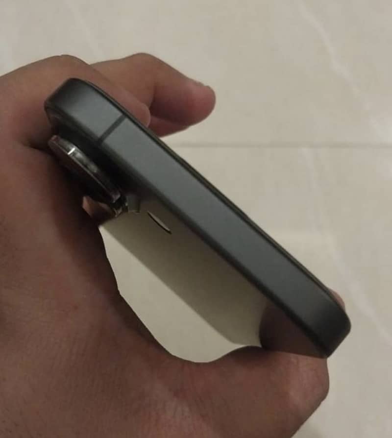 Apple iPhone 17 1