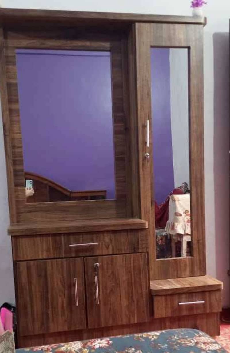 Dressing table 2