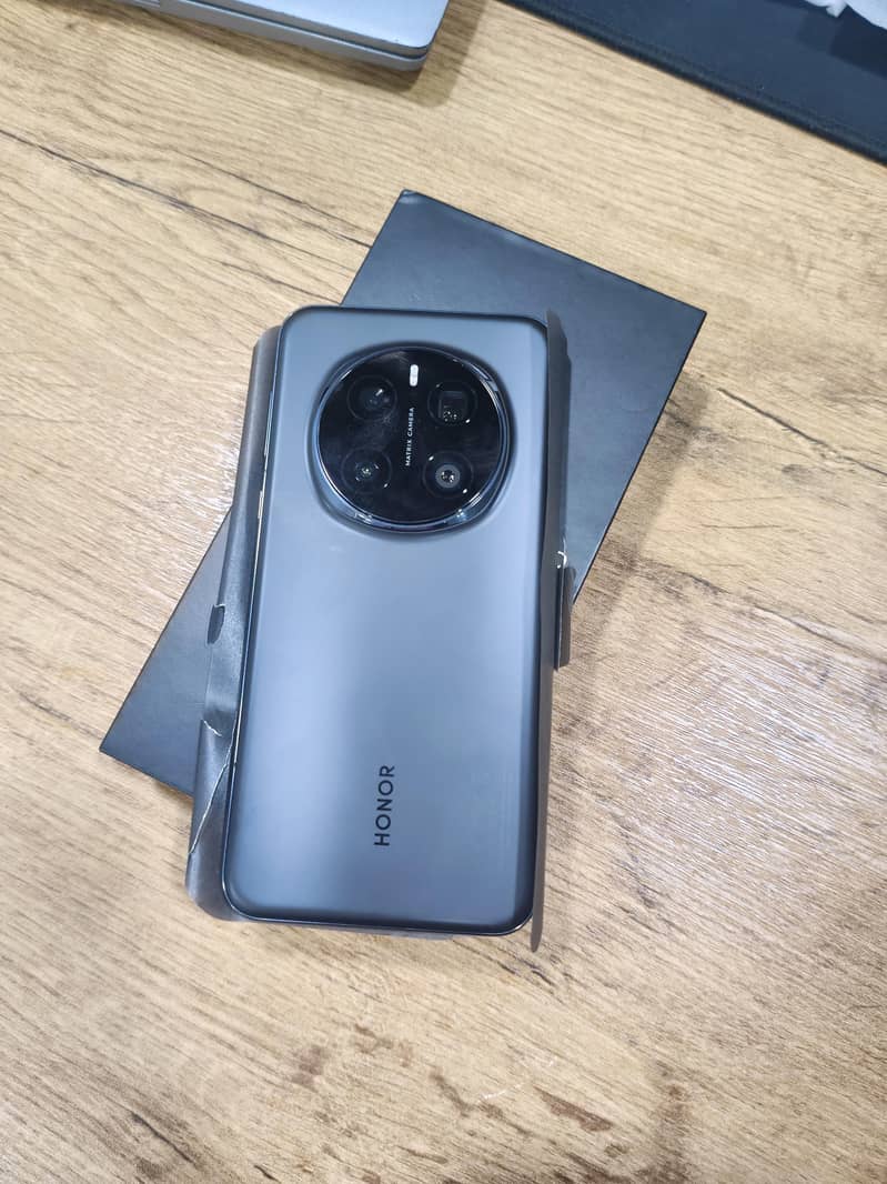 Honor magic 7 pro 3