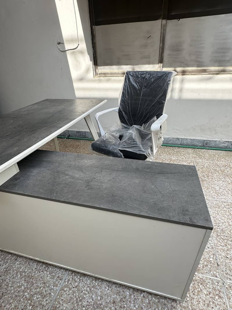 Office Table Executive 0