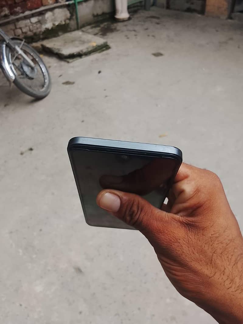 Itel S25 4
