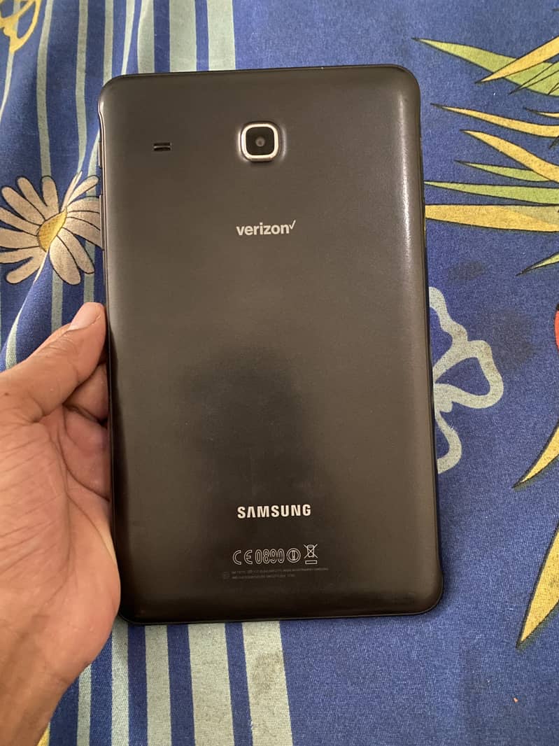 Samsung galaxy tab E 1