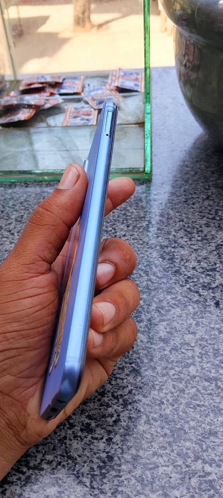 Vivo V21e 3