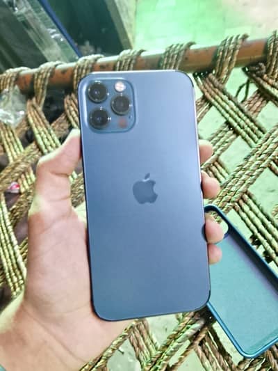 Apple iPhone 12 Pro