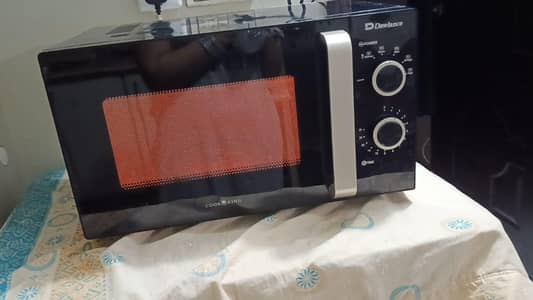 Dawlance microwave oven