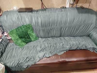 3 sitter dawoo leather sofa