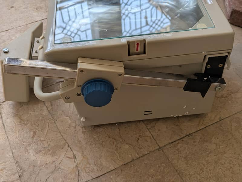 overhead projector 5