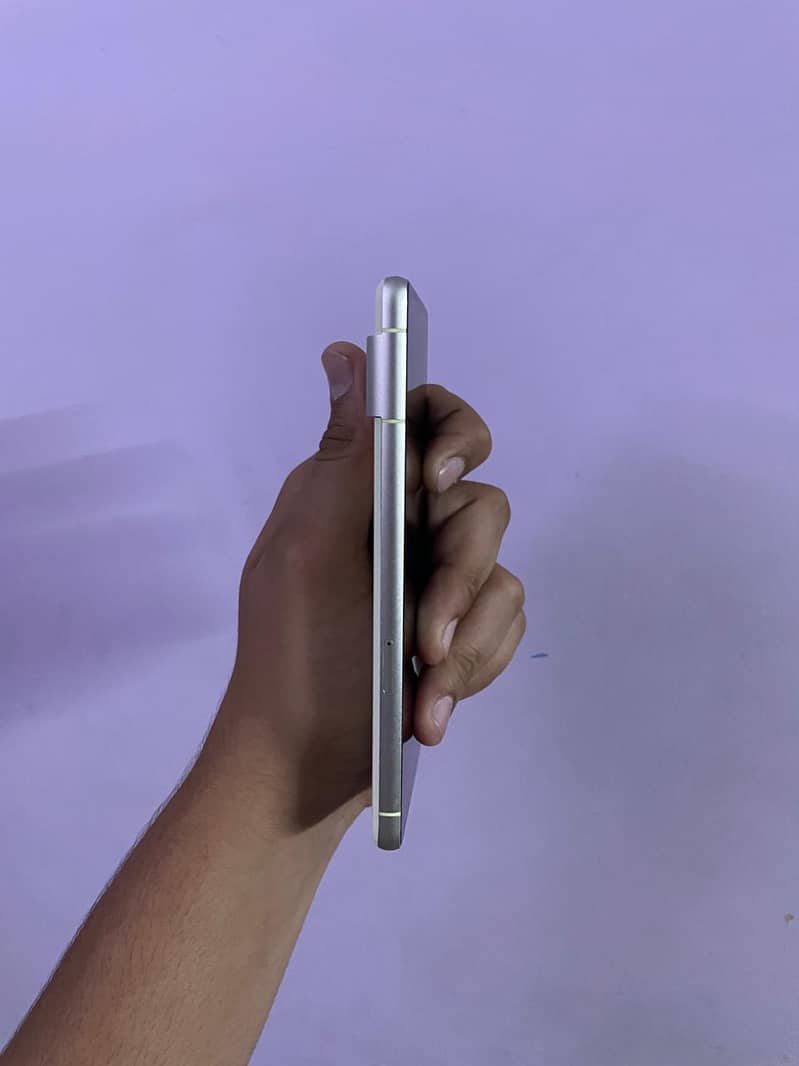 Google Pixel 7 6