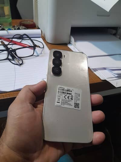 Infinix Hot 60 Pro
