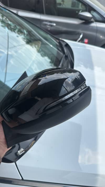 Honda City 2026 black side mirror