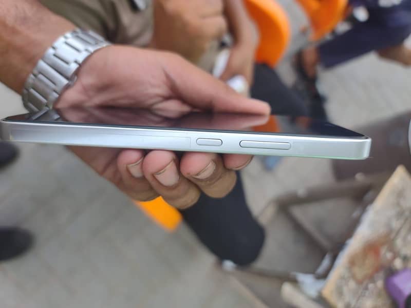 OPPO A6s 1