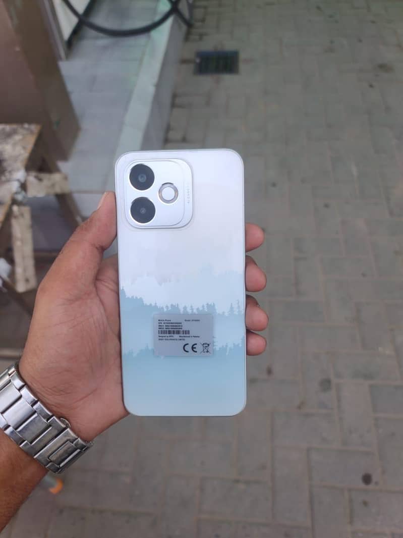 OPPO A6s 4
