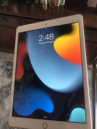 Ipad 8th gen total genuine