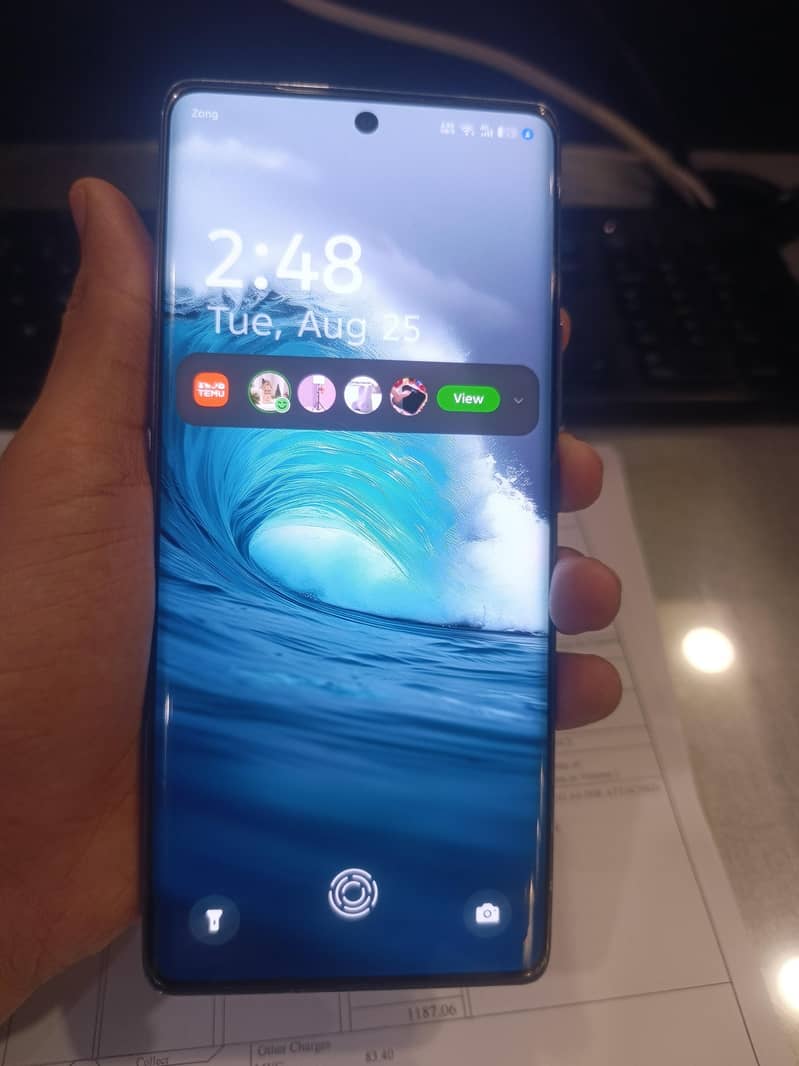 Tecno CAMON 30S 1