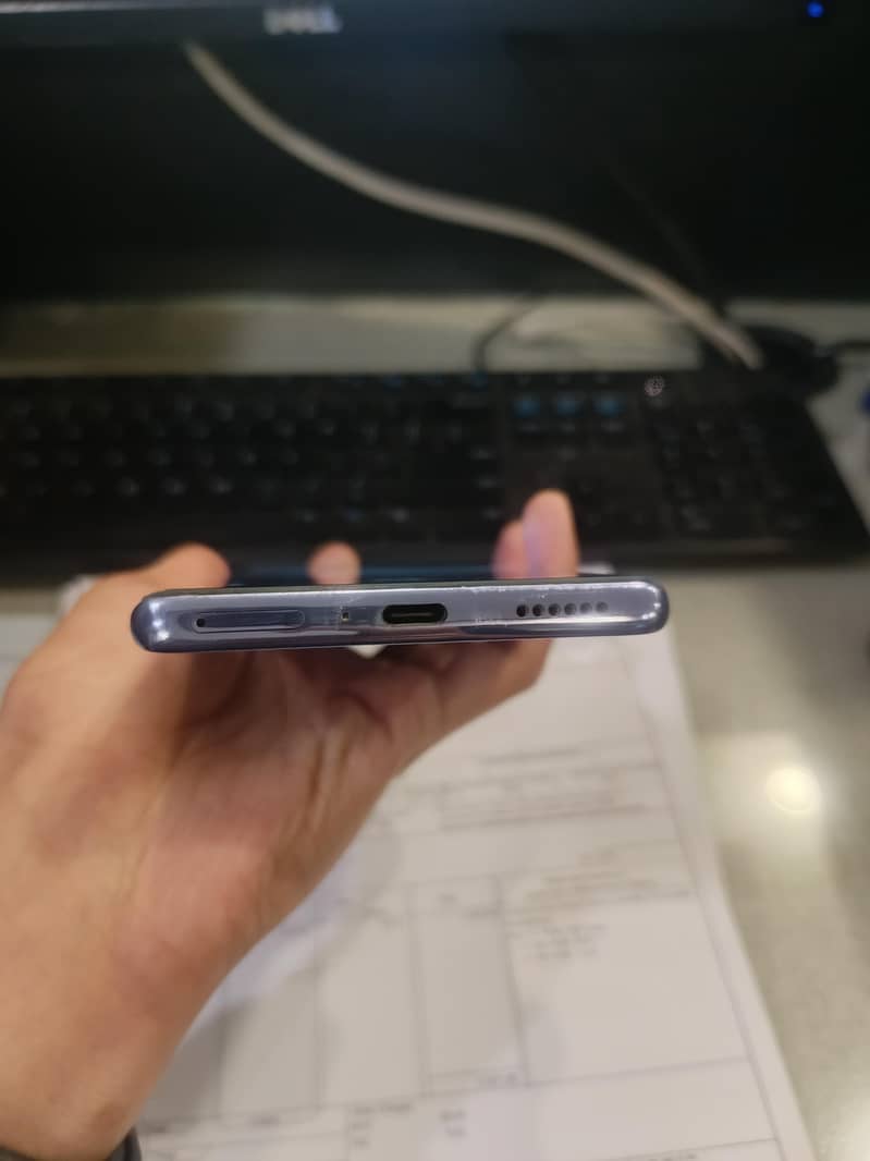 Tecno CAMON 30S 3