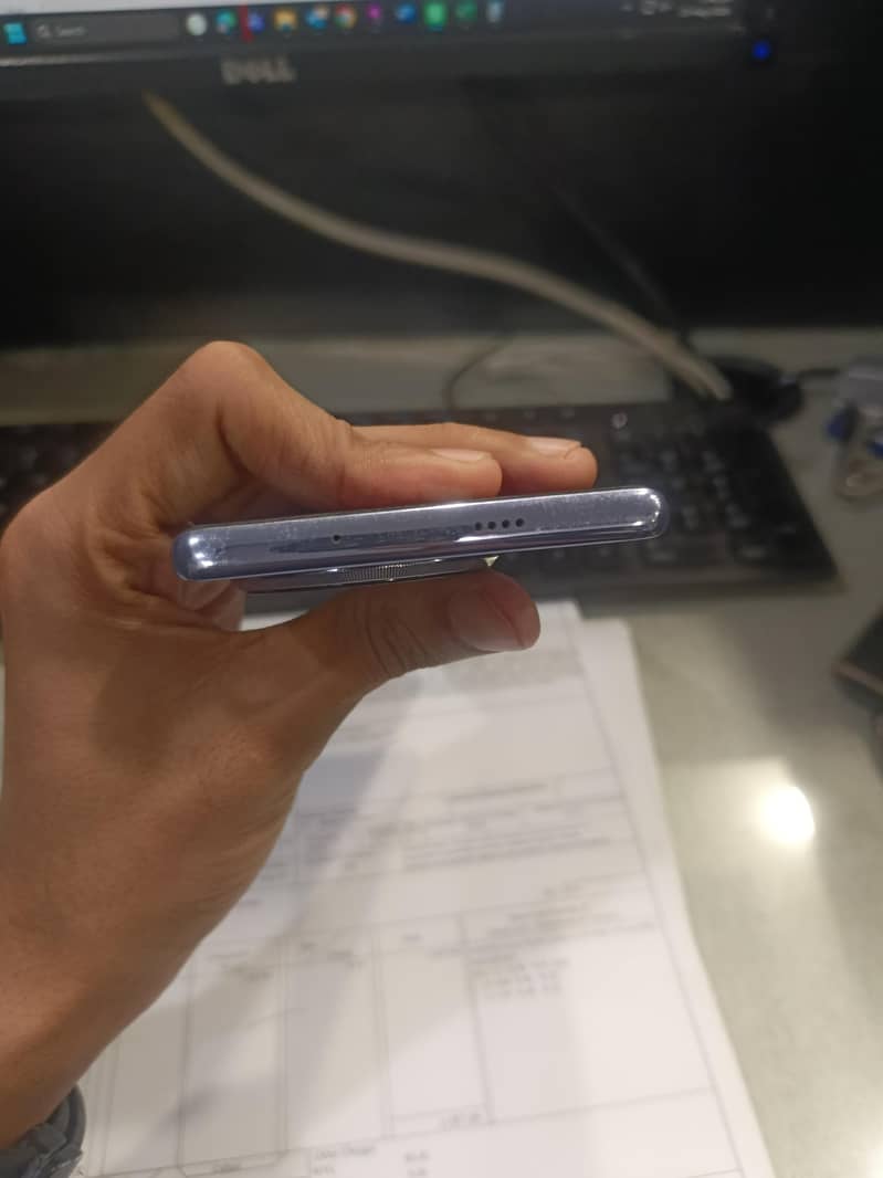 Tecno CAMON 30S 5
