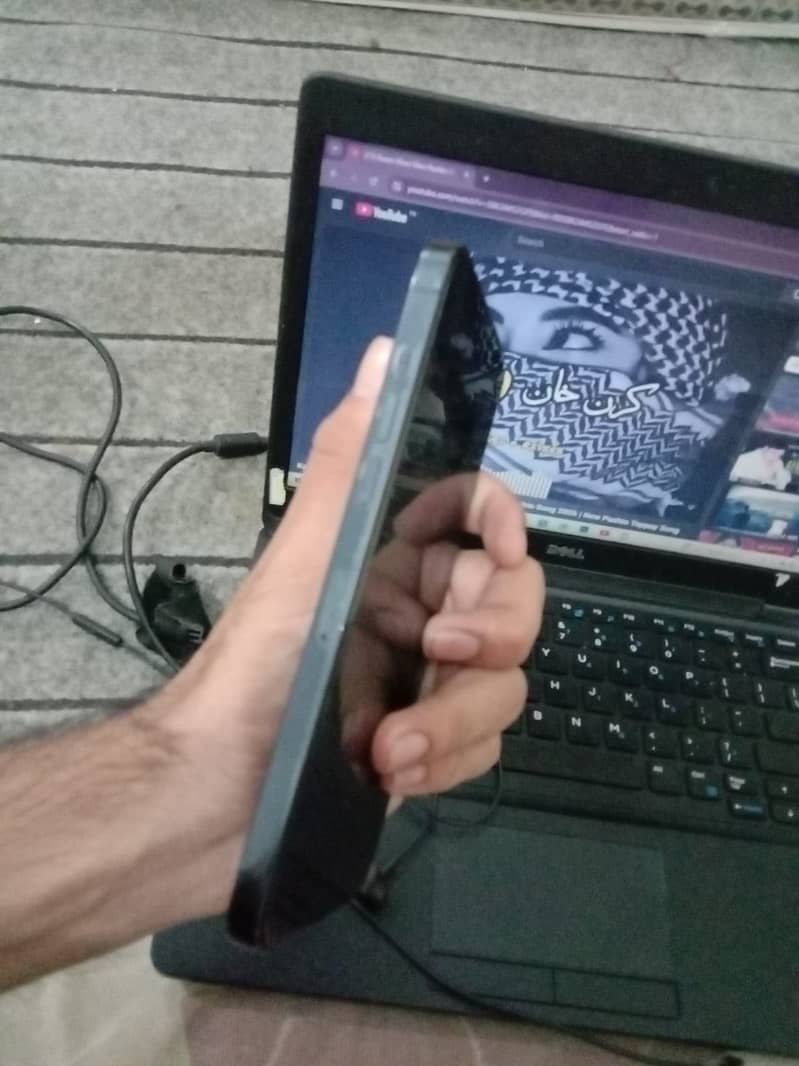 Apple iPhone 12 Pro Max 4