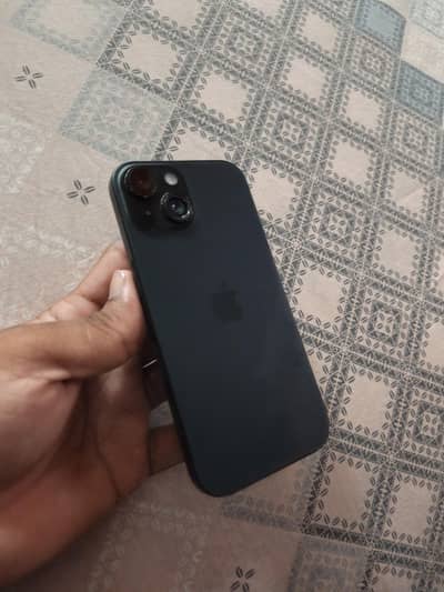 Apple iPhone 15