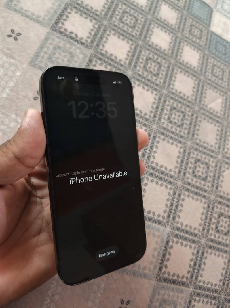 Apple iPhone 15 1