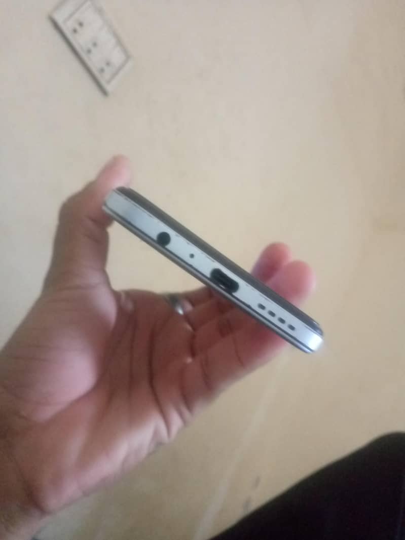 Infinix Note 12 2