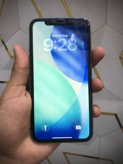 Apple iPhone 11