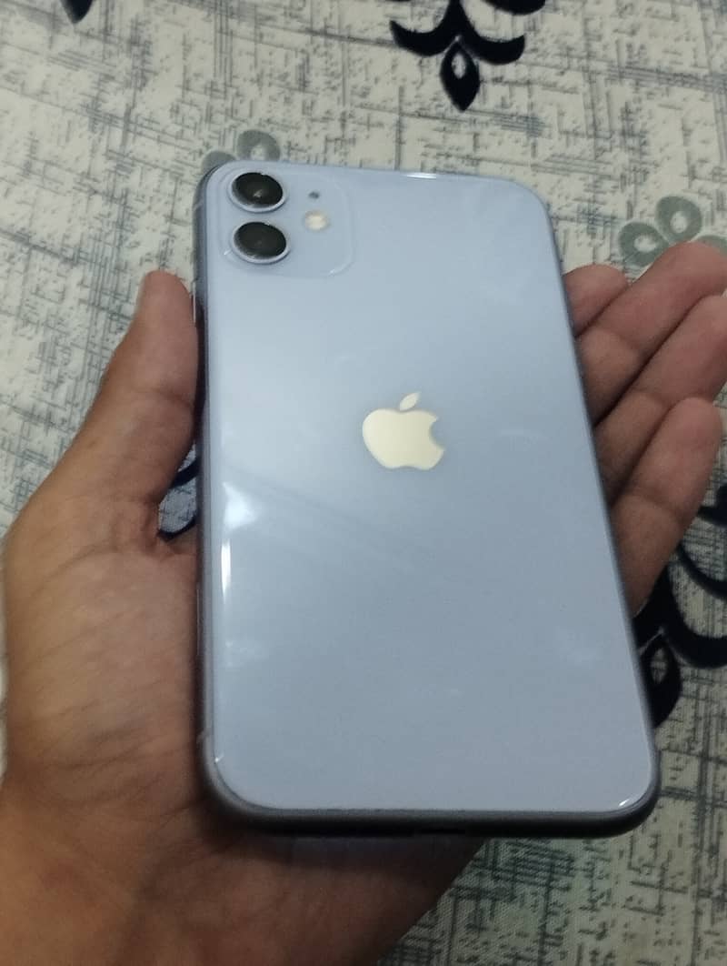 Apple iPhone 11 0