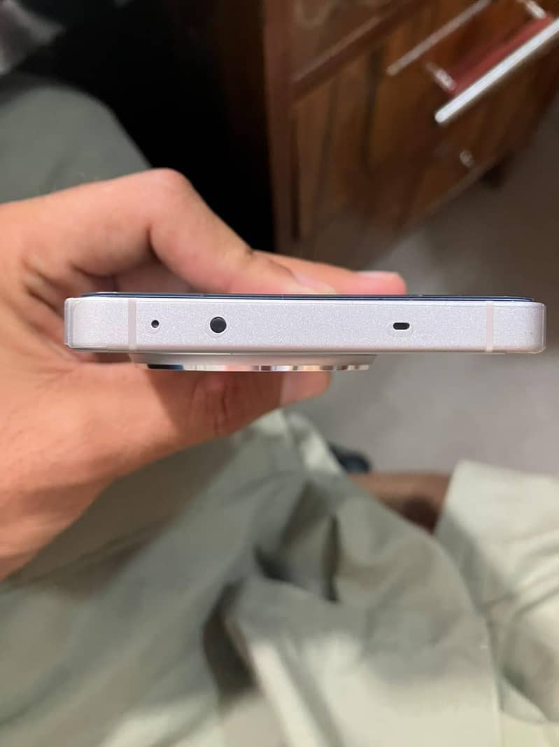 One Plus 13R 3