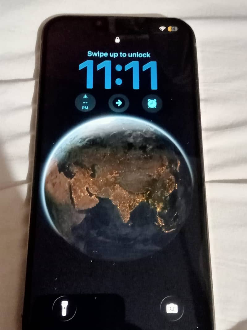 Apple iPhone 13 Pro Max 1