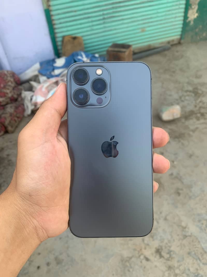 Apple iPhone 13 Pro Max 6