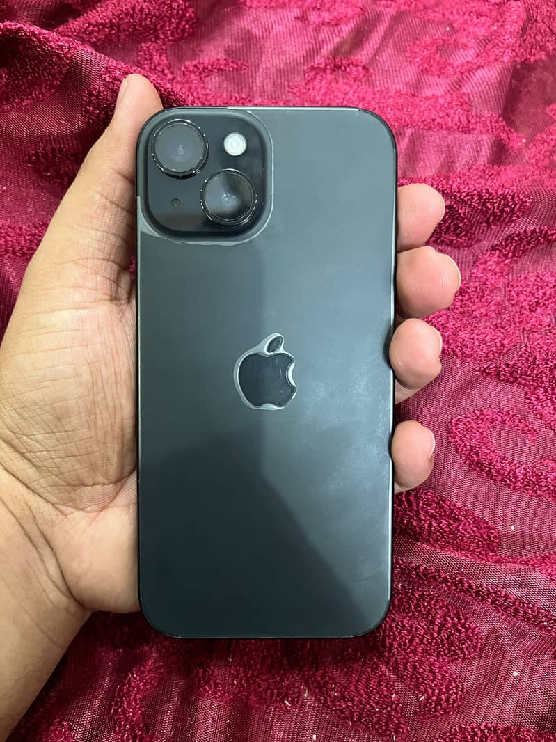 Apple iPhone 15 3