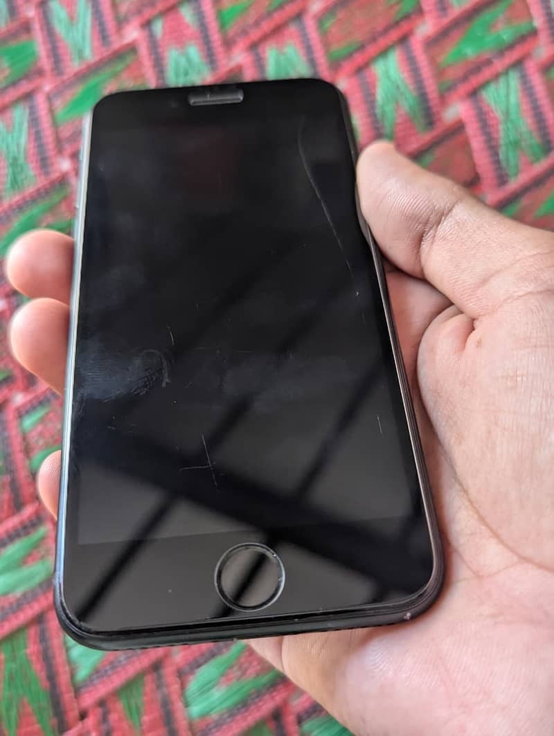 Apple iPhone SE 1
